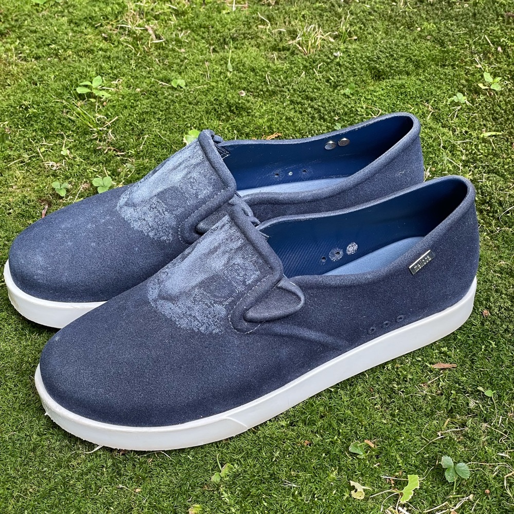 Melissa Cat Print Slip-ons - Size 10